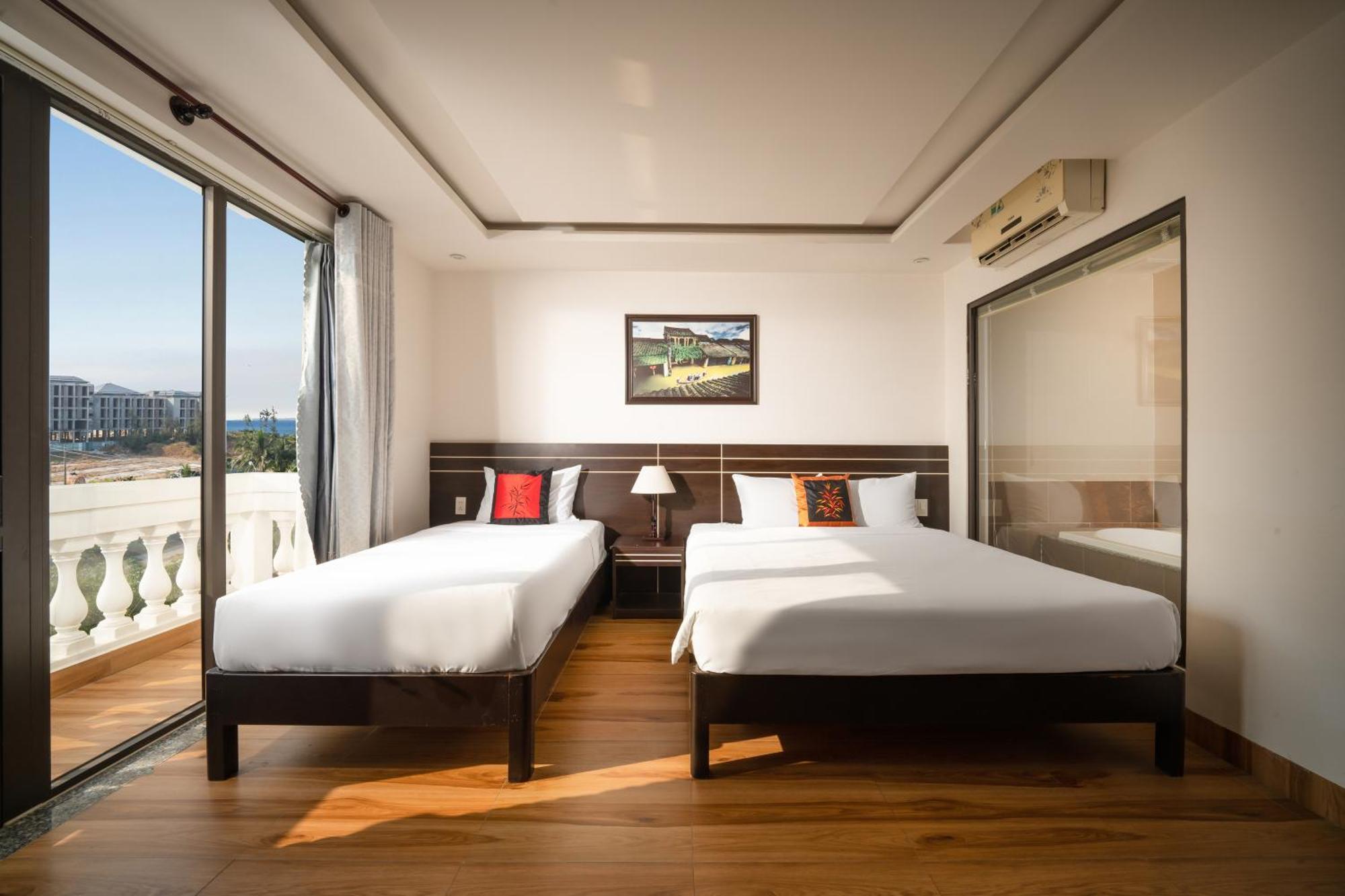 Viet Long Hoian Beach Hotel - Stay 24H Хойан Экстерьер фото